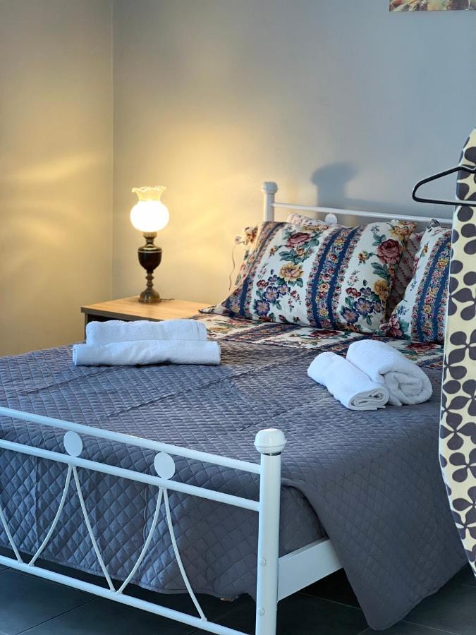 Aggelikis Studio Apartment Zola Bagian luar foto