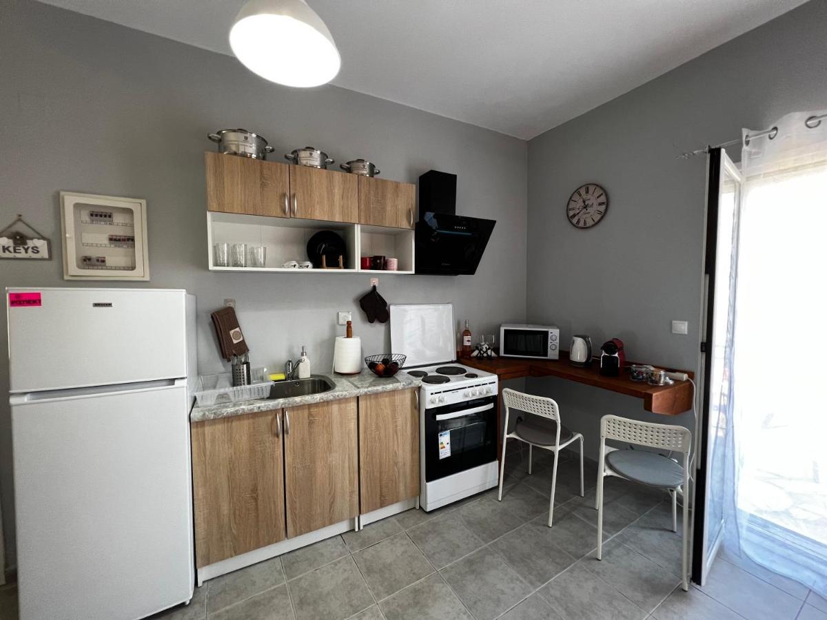 Aggelikis Studio Apartment Zola Bagian luar foto